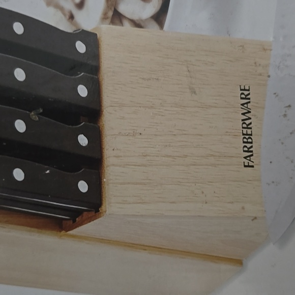 FABERWARE BRAND 20 PIECE CUTLERY SET - Picture 8 of 12